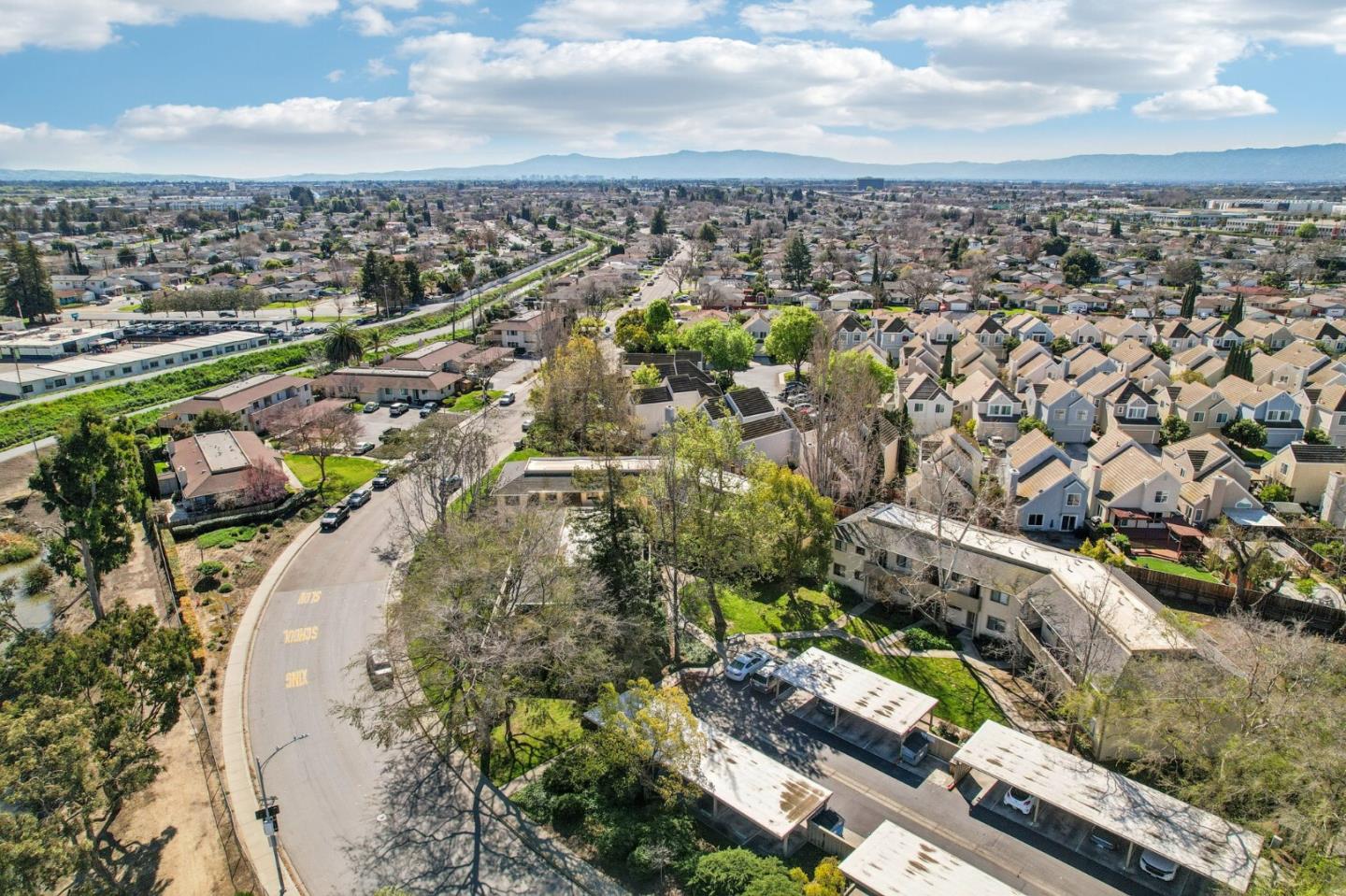 1006 North Abbott Avenue