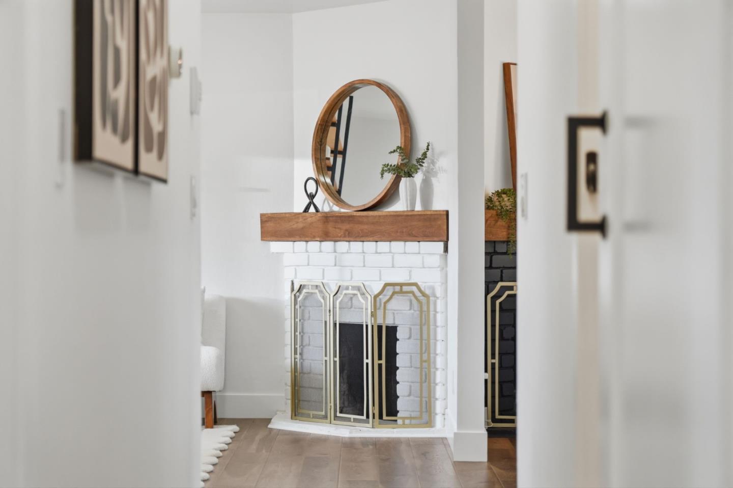 4610 Capitola Avenue