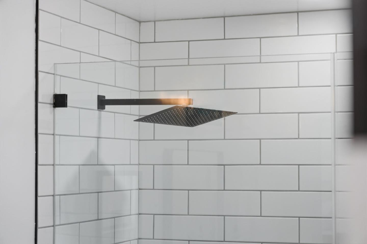 4610 Capitola Avenue