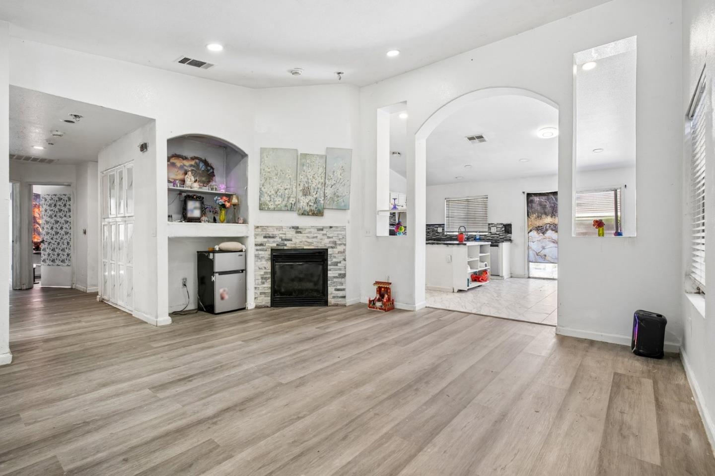 4807 Miramare