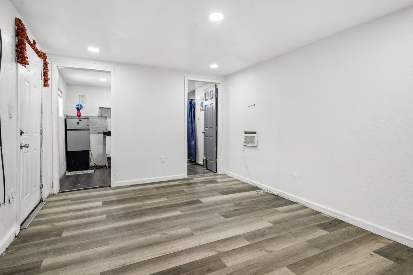 4807 Miramare