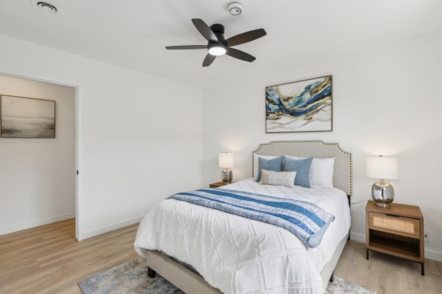 18263 Melrose Avenue