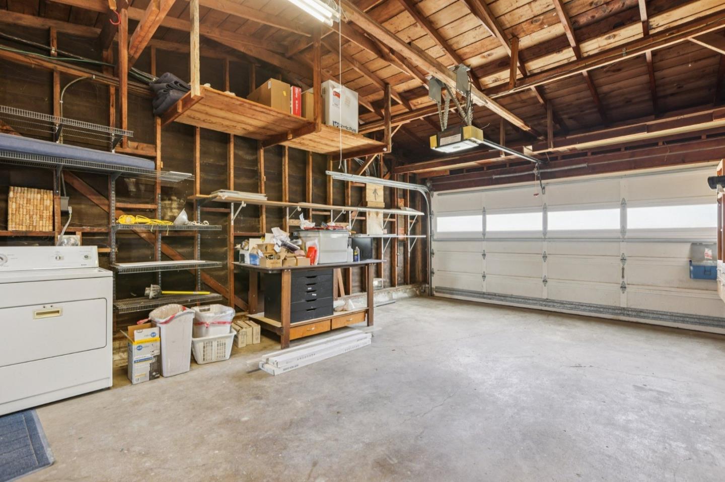 18263 Melrose Avenue