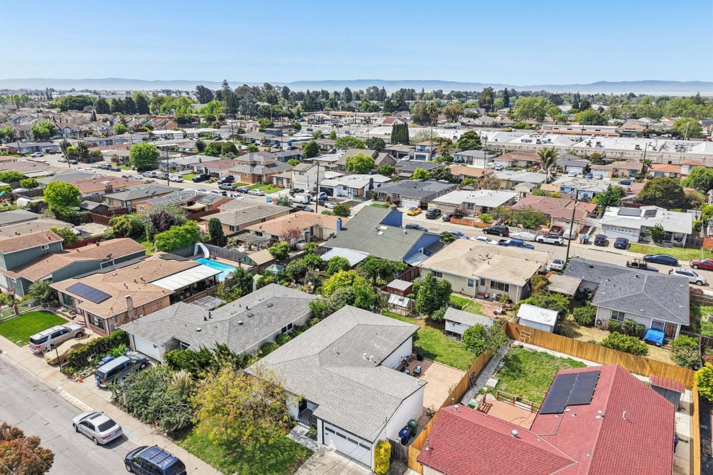 18263 Melrose Avenue