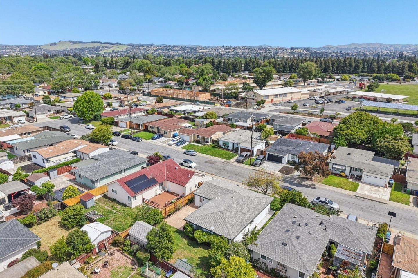 18263 Melrose Avenue