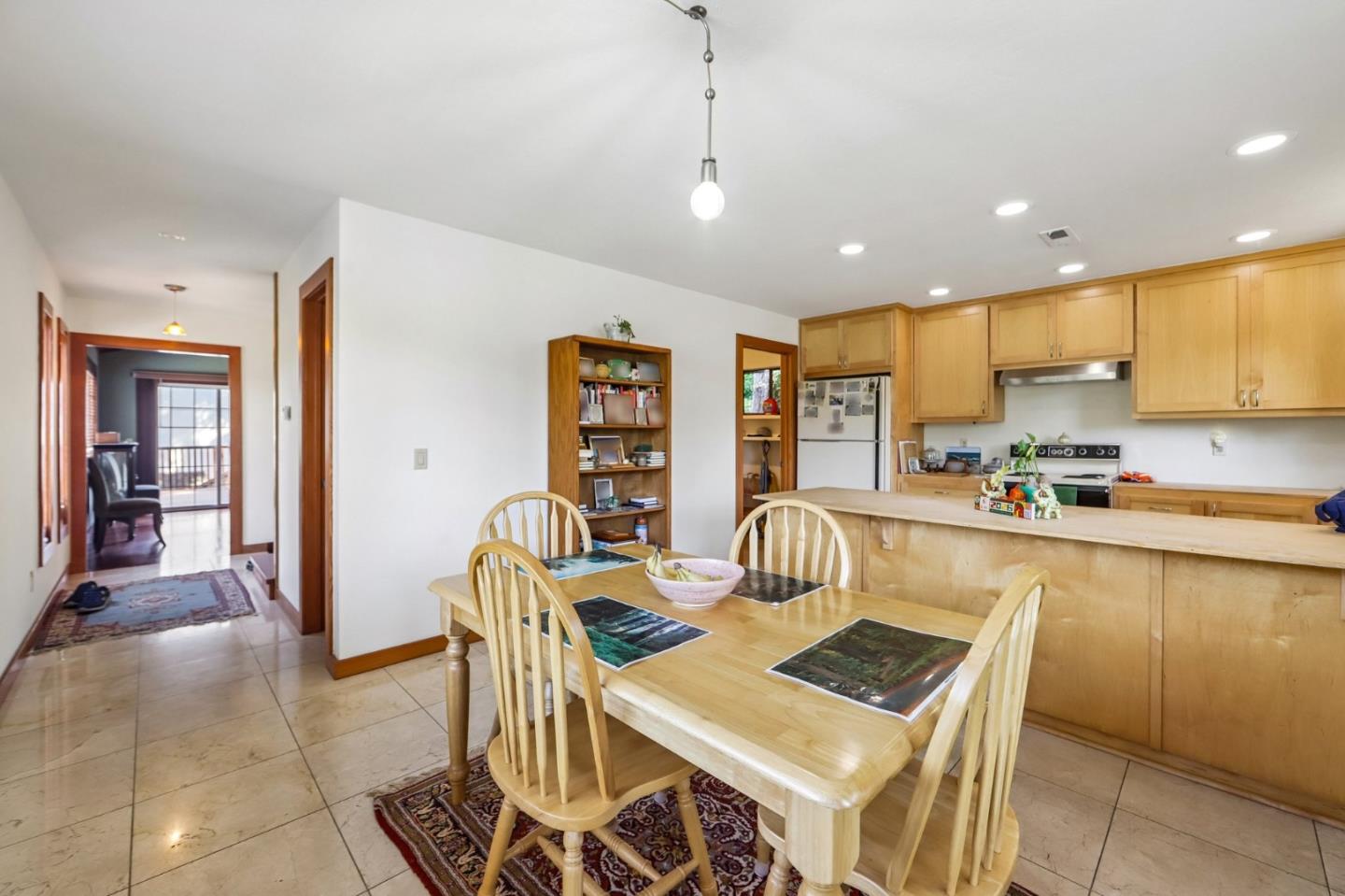 512 Bonita Drive