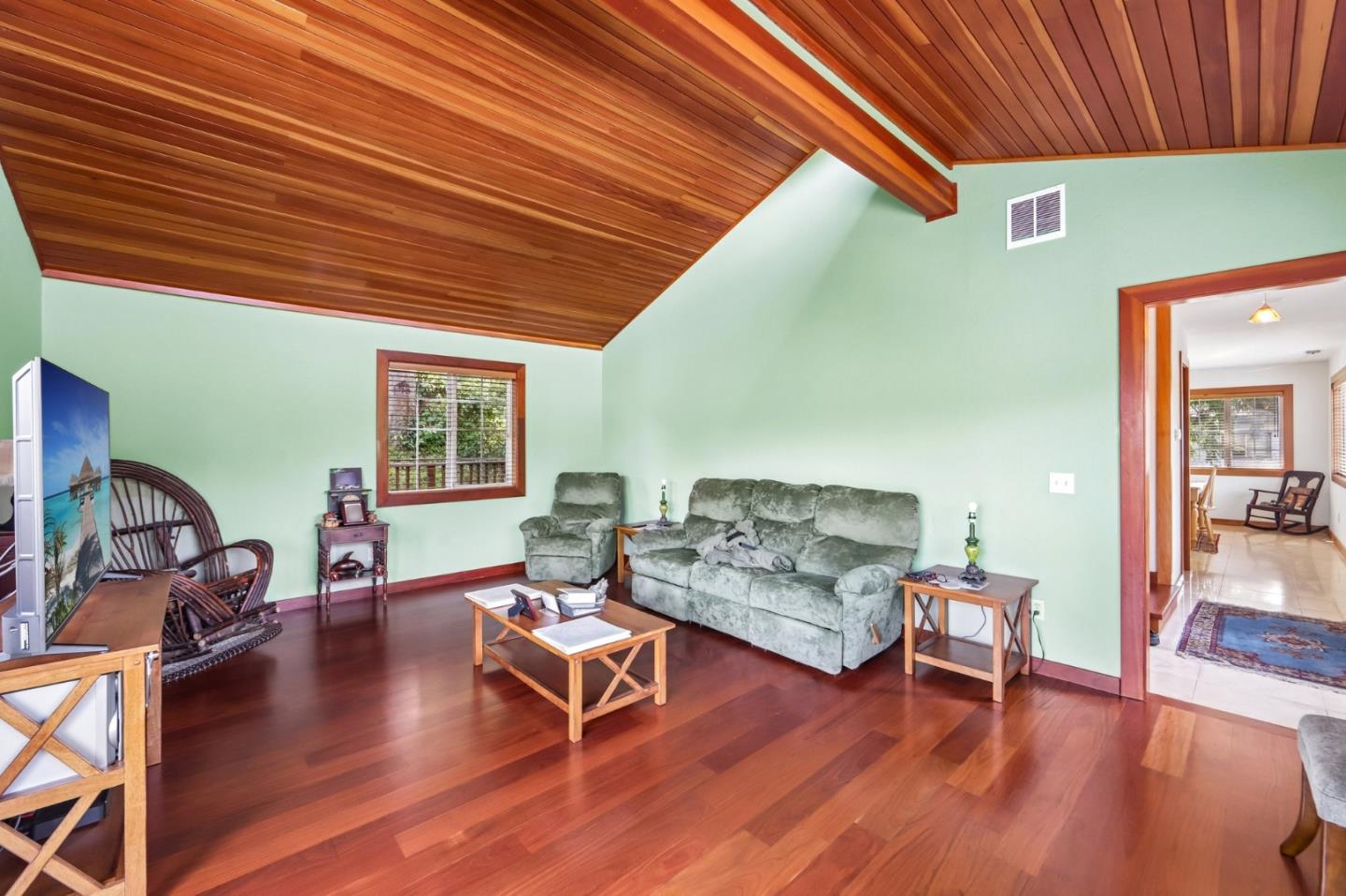 512 Bonita Drive