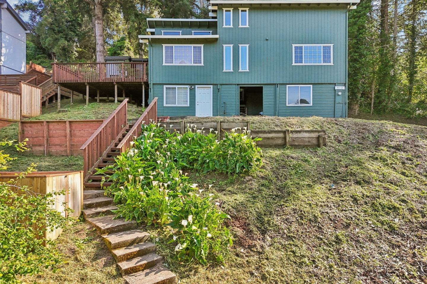 512 Bonita Drive