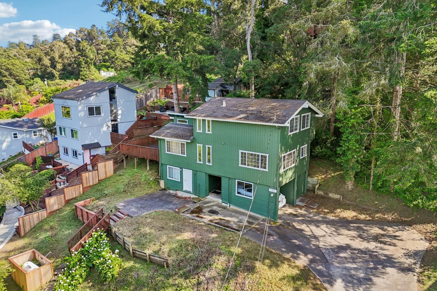 512 Bonita Drive
