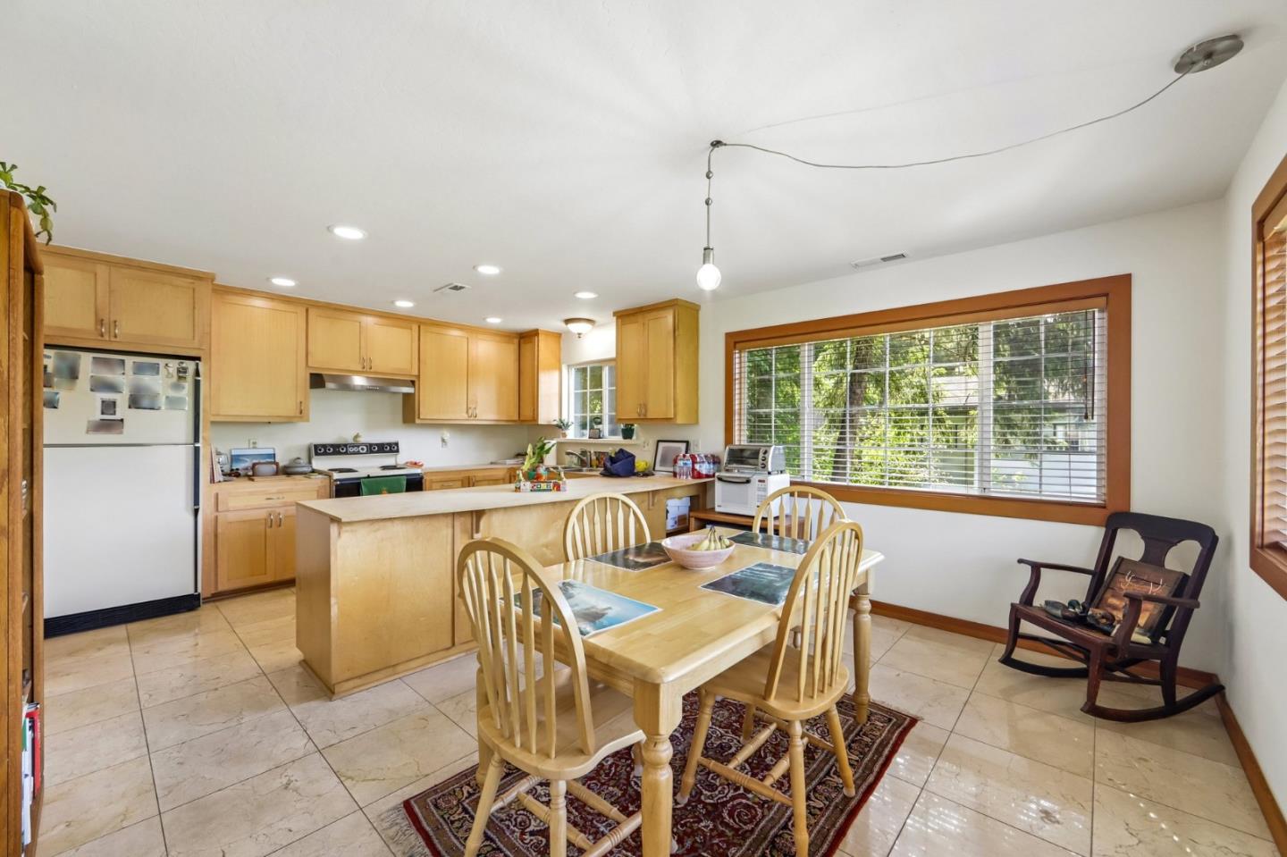 512 Bonita Drive
