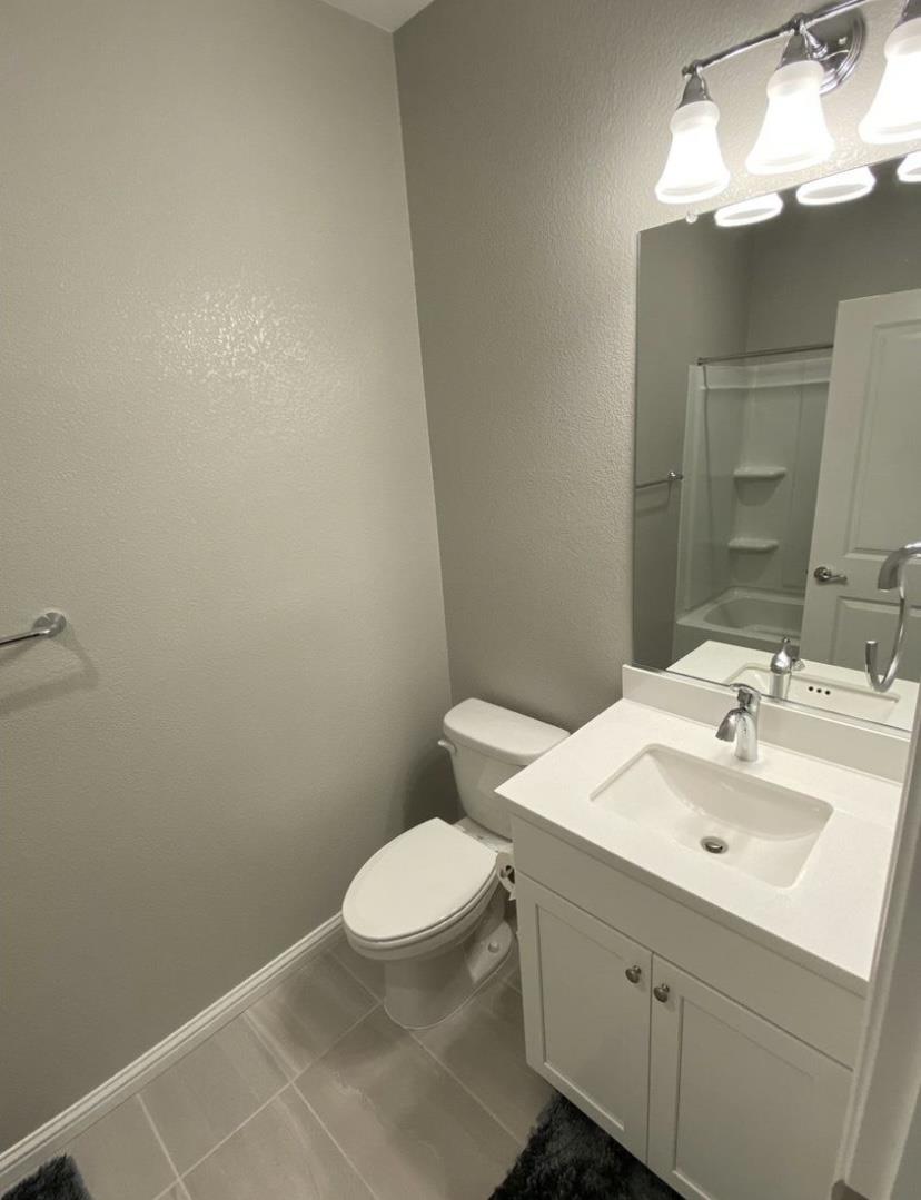 2452 Fruit Ranch Loop