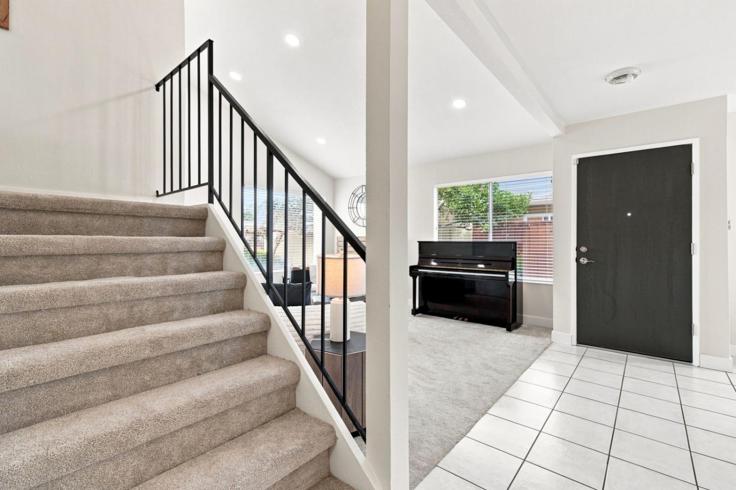 2518 Edgefield CT