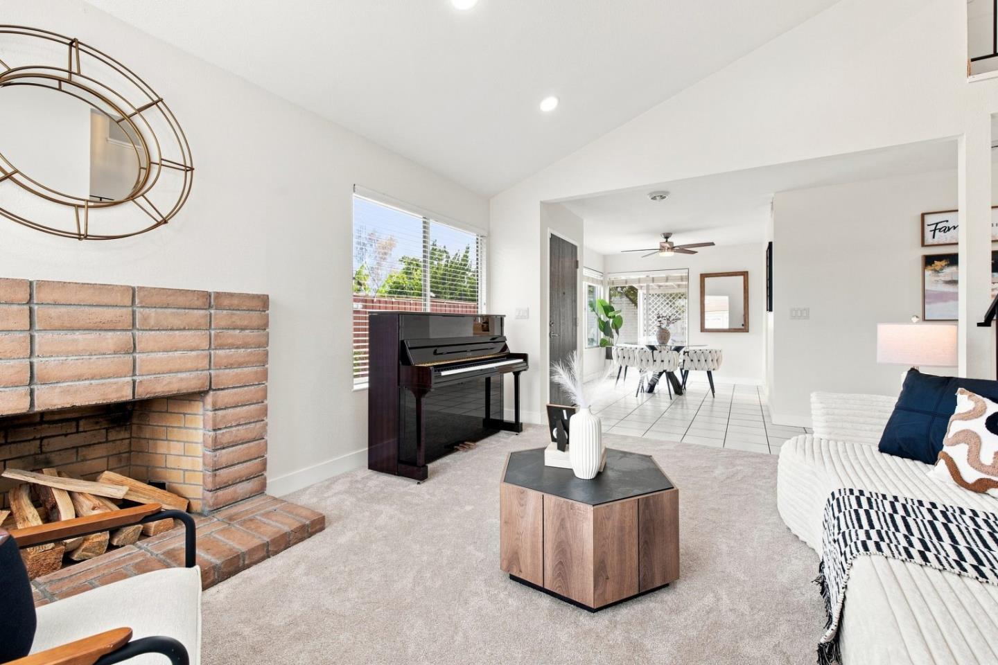 2518 Edgefield CT