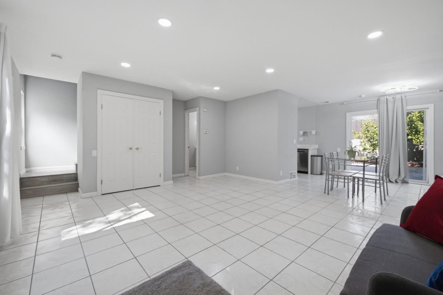 1355 Mcquesten C