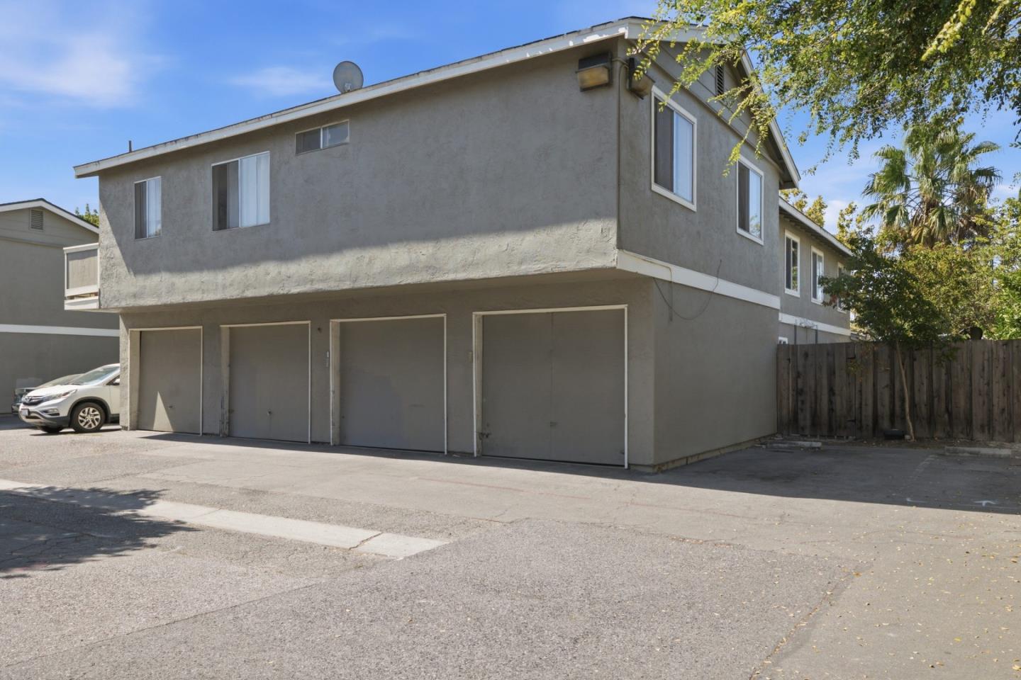 1355 Mcquesten C