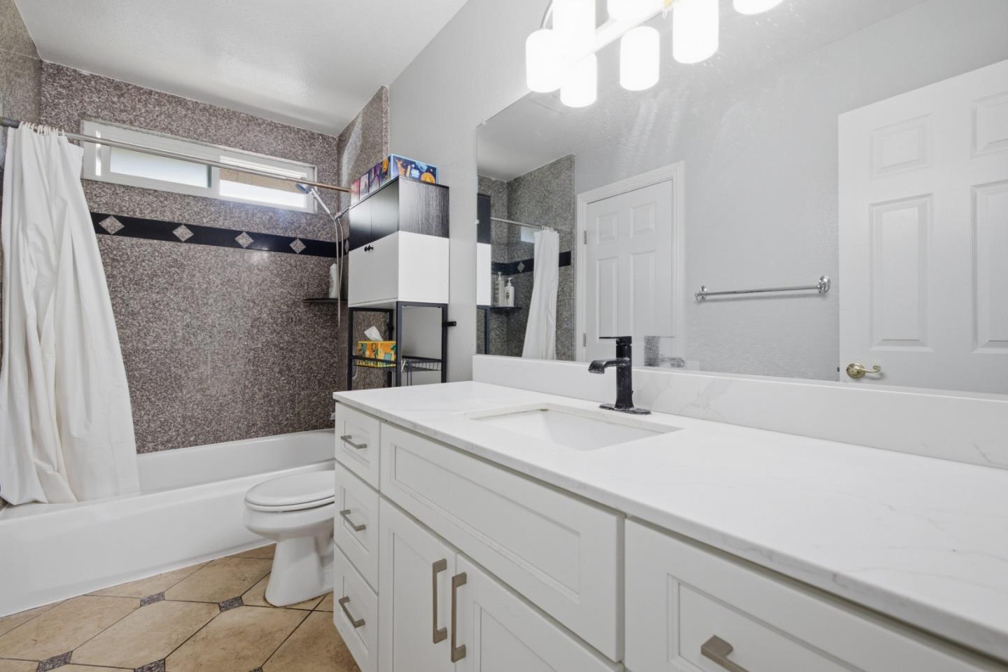 1355 Mcquesten C