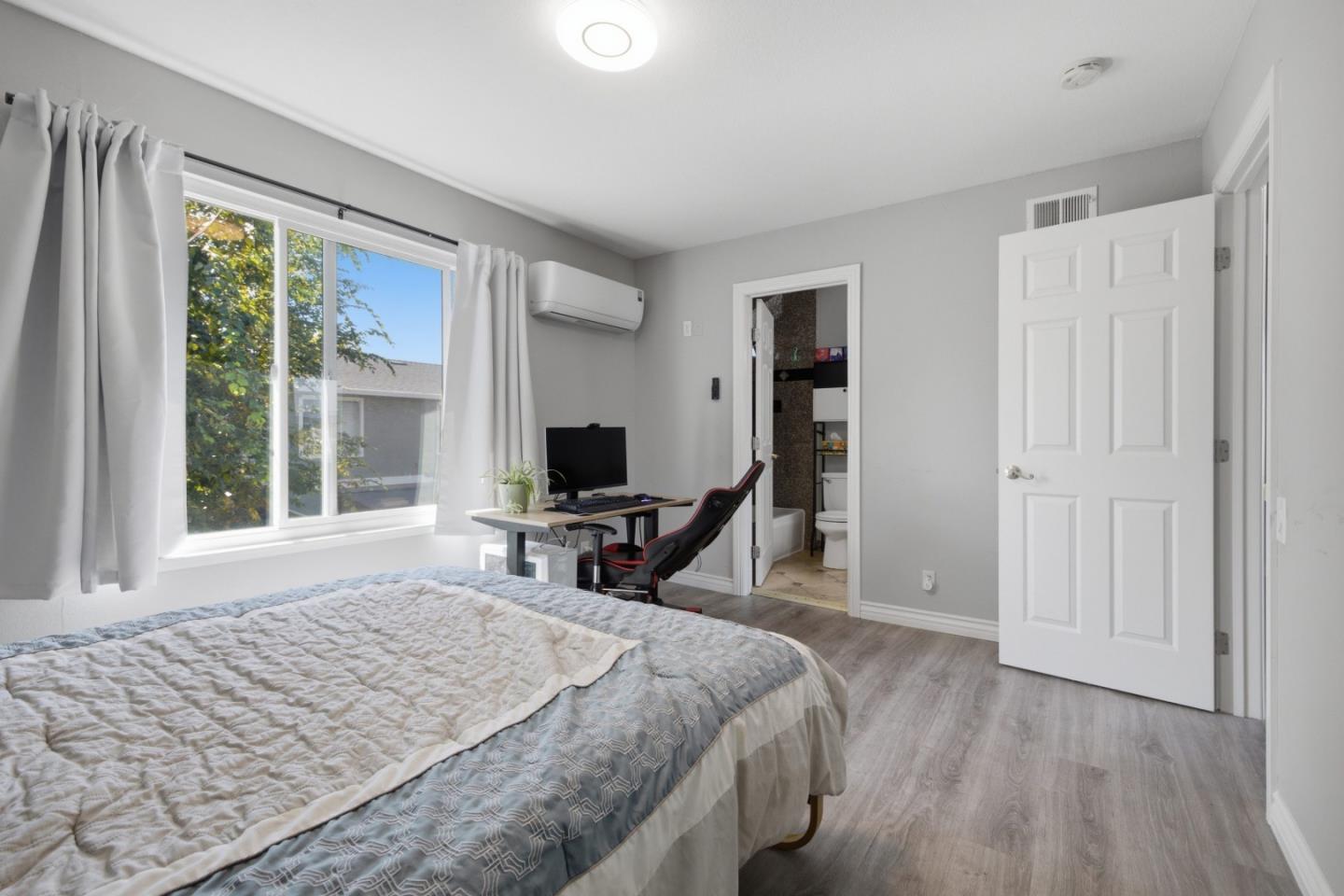 1355 Mcquesten C