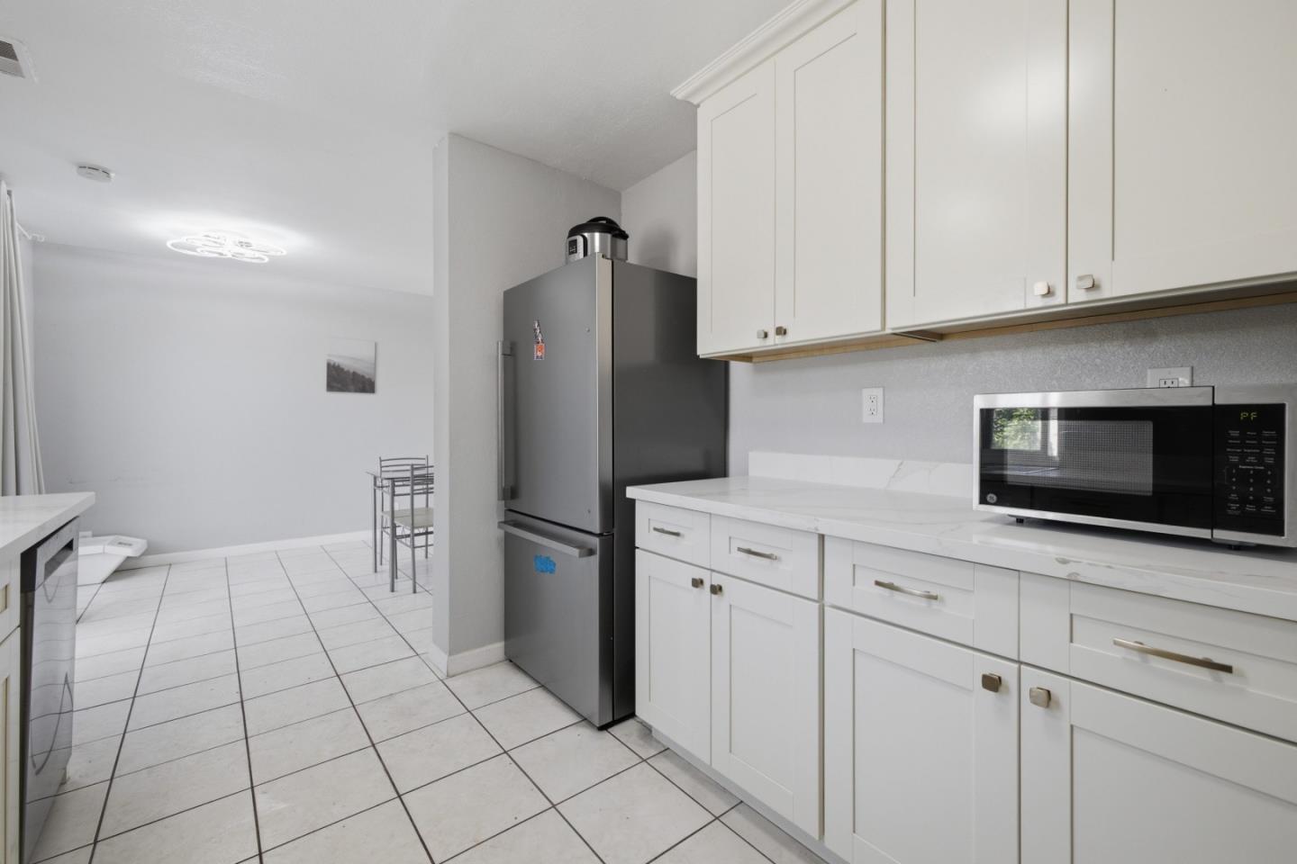1355 Mcquesten C