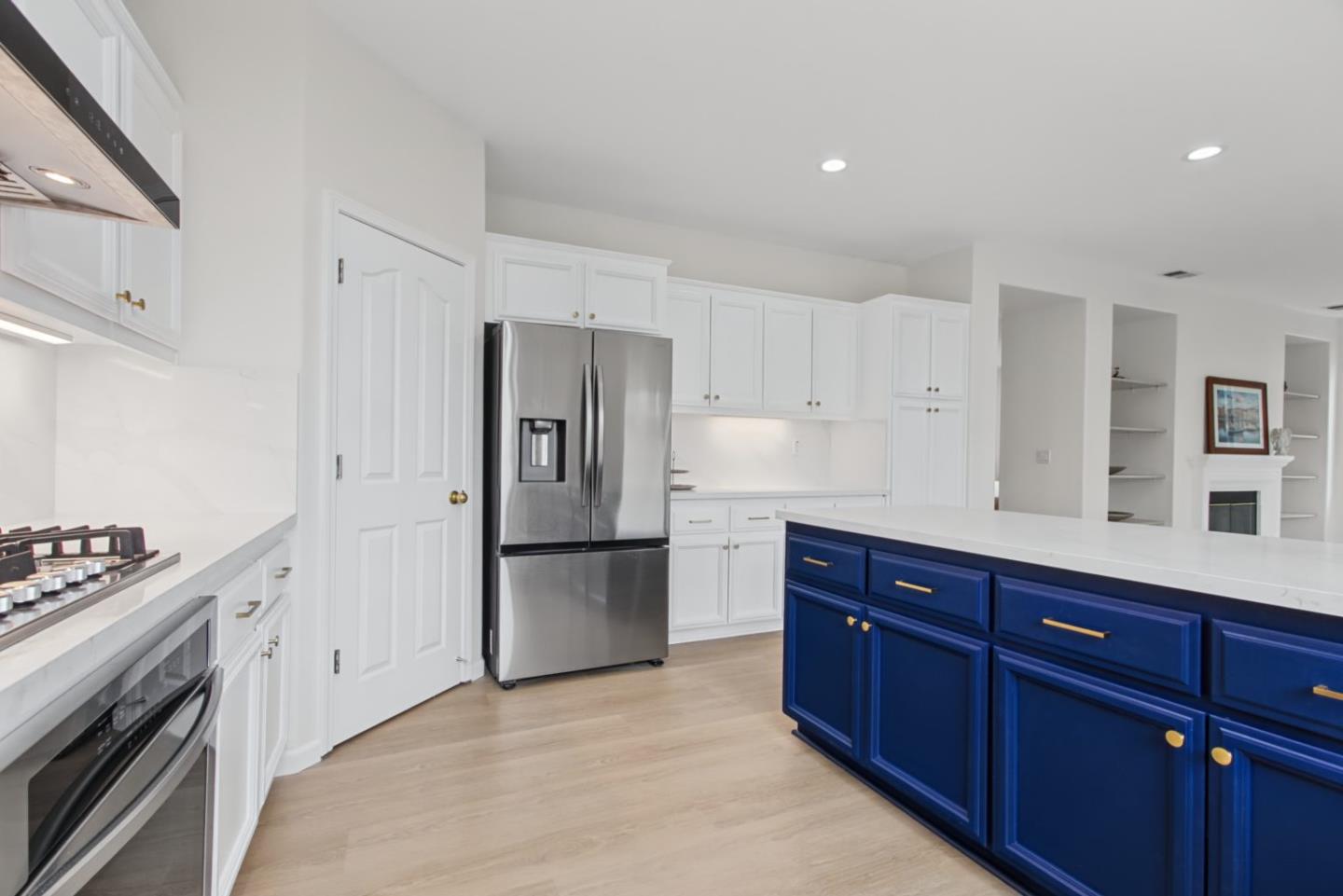 1276 Grand BLVD