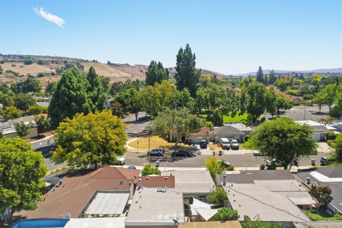 1179 Beaconsfield