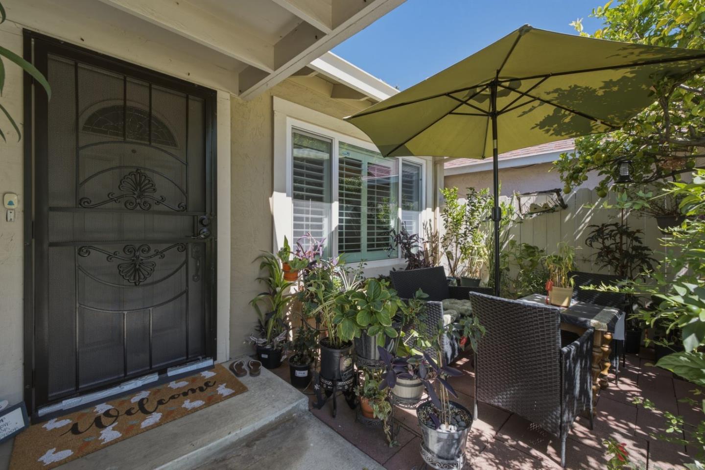 1179 Beaconsfield