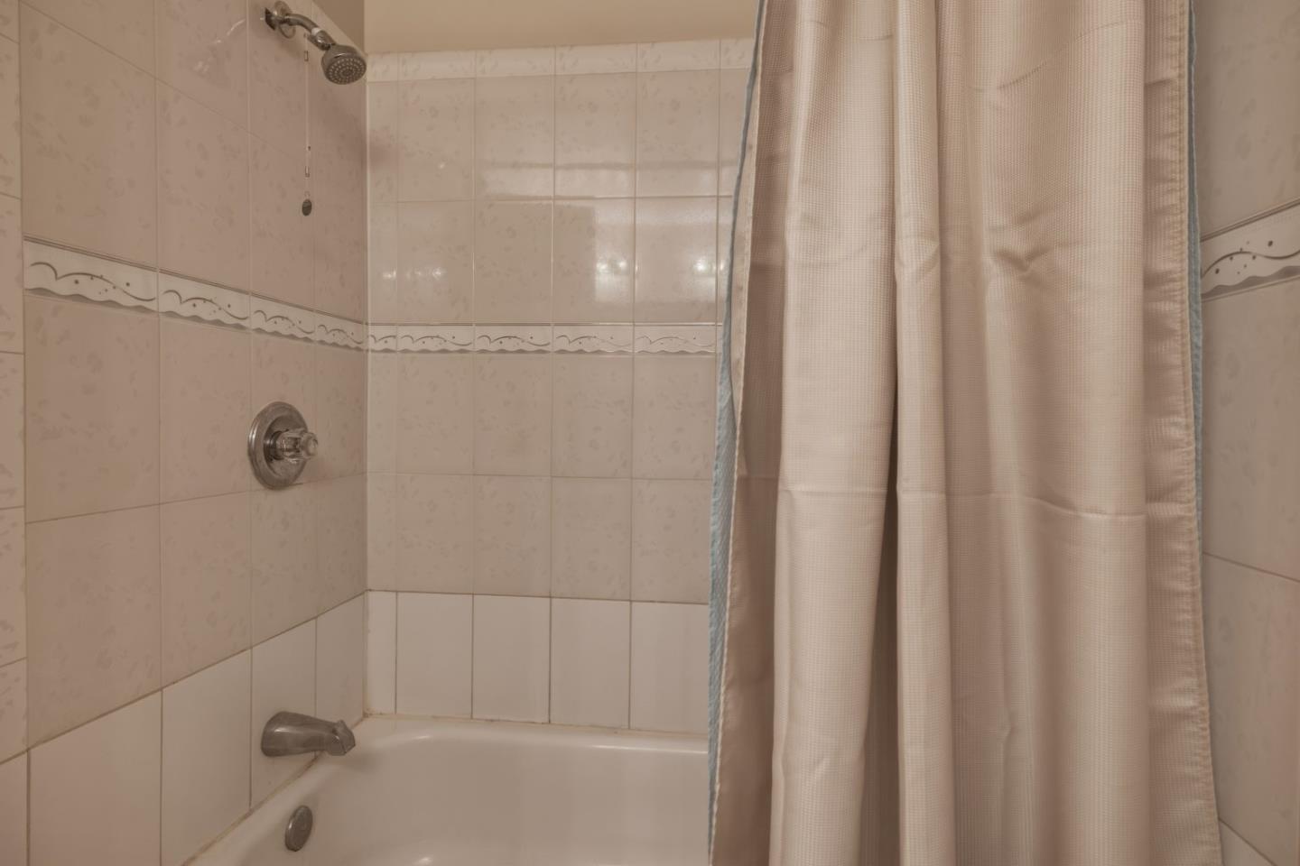 1179 Beaconsfield