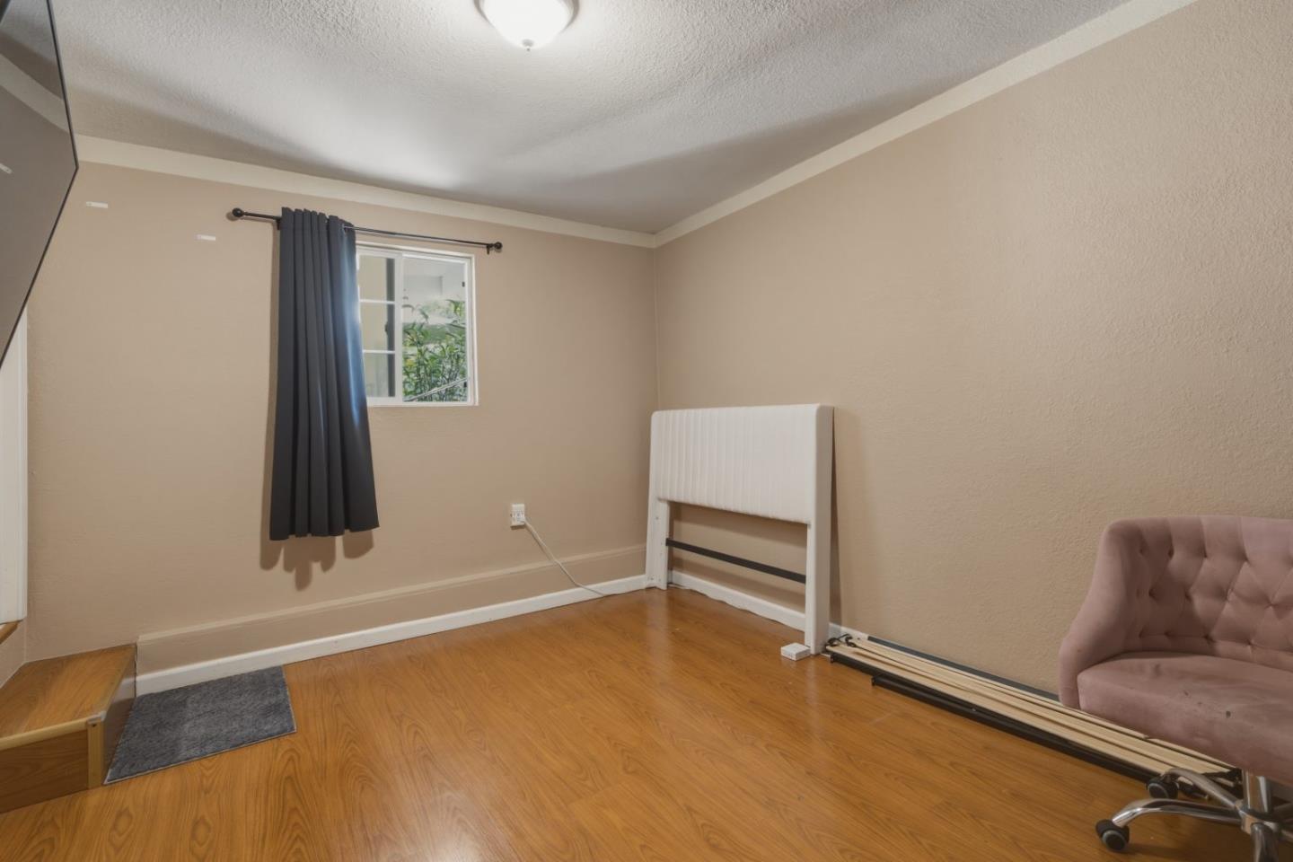 1179 Beaconsfield