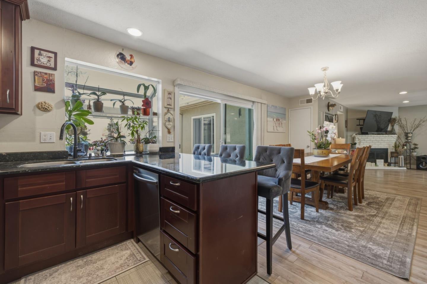 1179 Beaconsfield