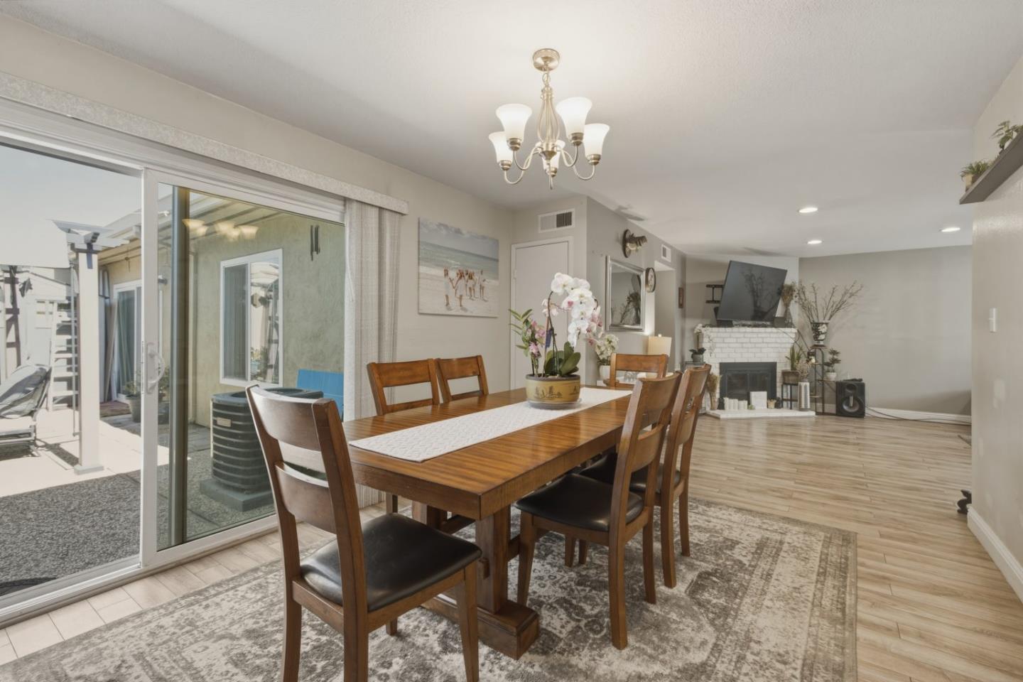 1179 Beaconsfield