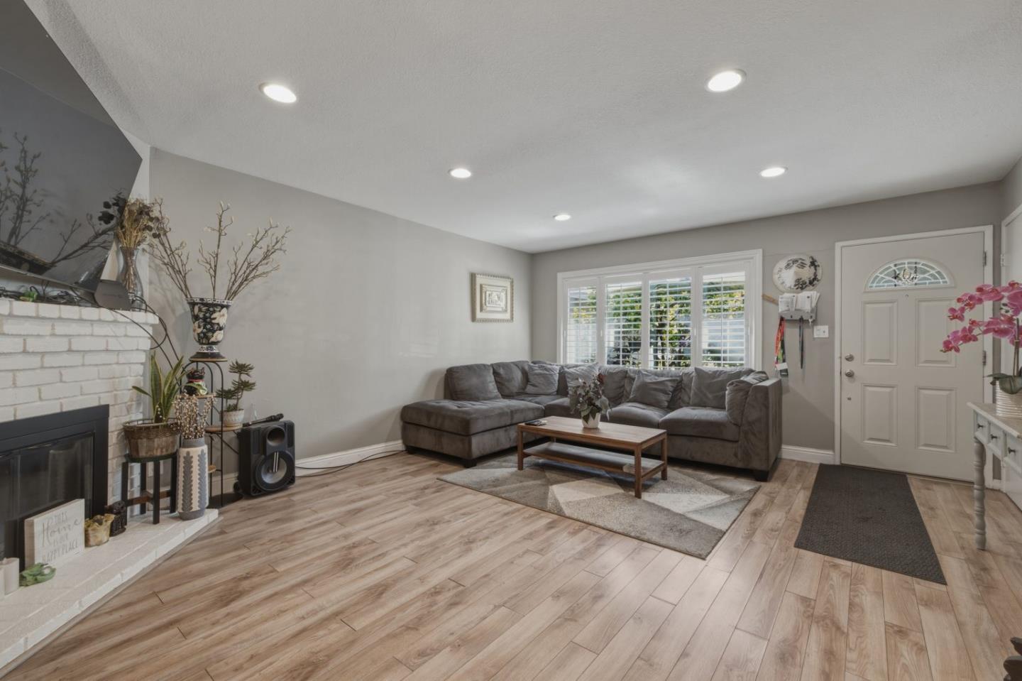 1179 Beaconsfield