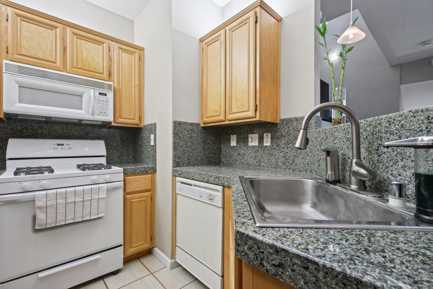 583 Cityscape PL