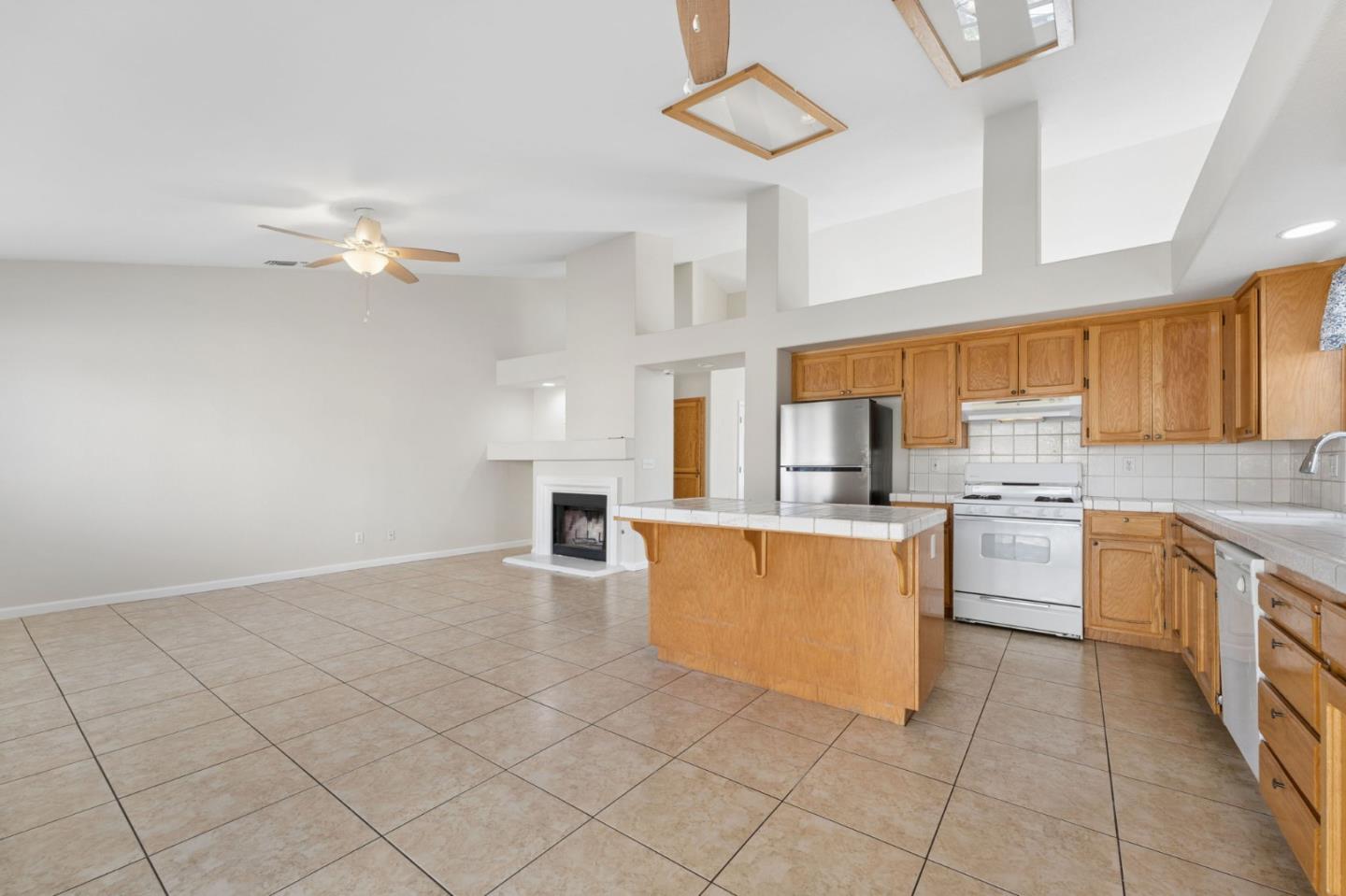 2228 Park Arcadia CT
