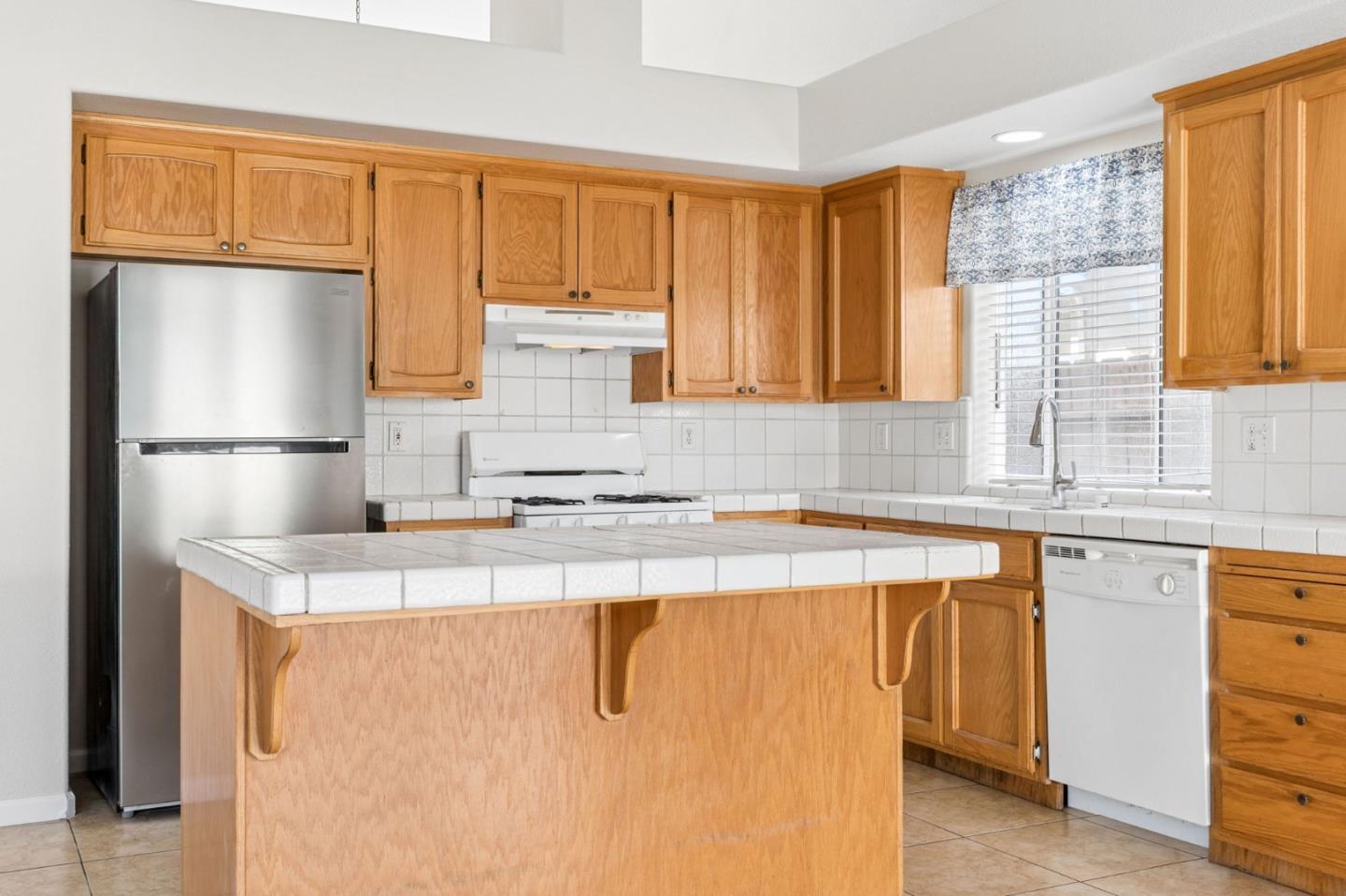 2228 Park Arcadia CT