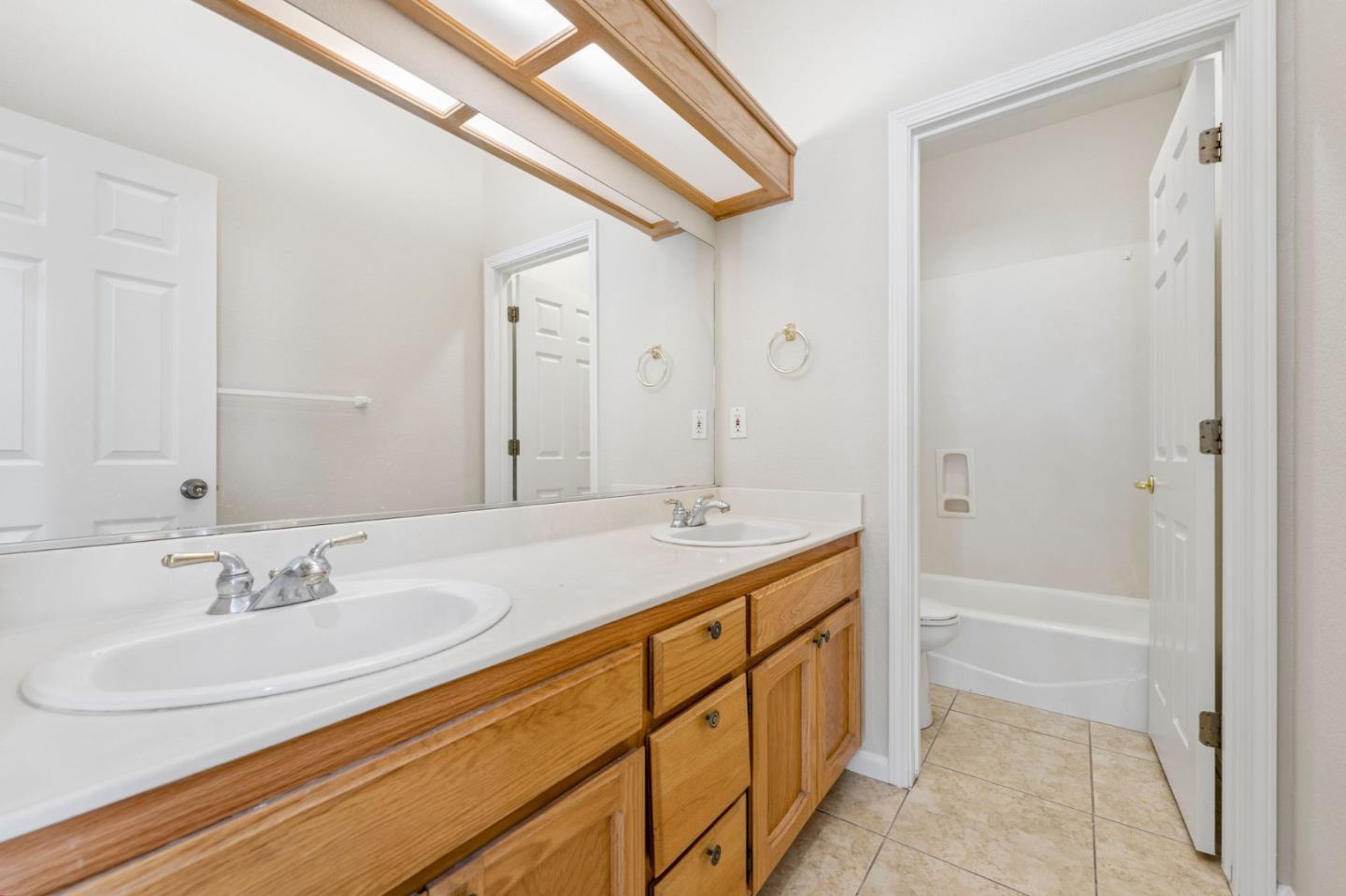2228 Park Arcadia CT