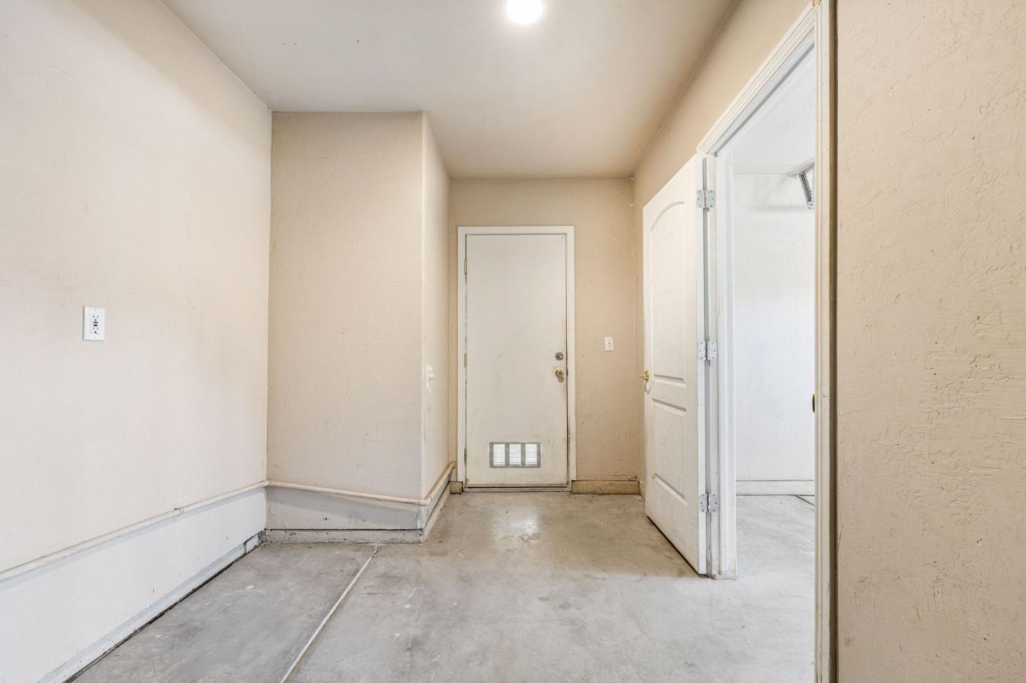 2228 Park Arcadia CT