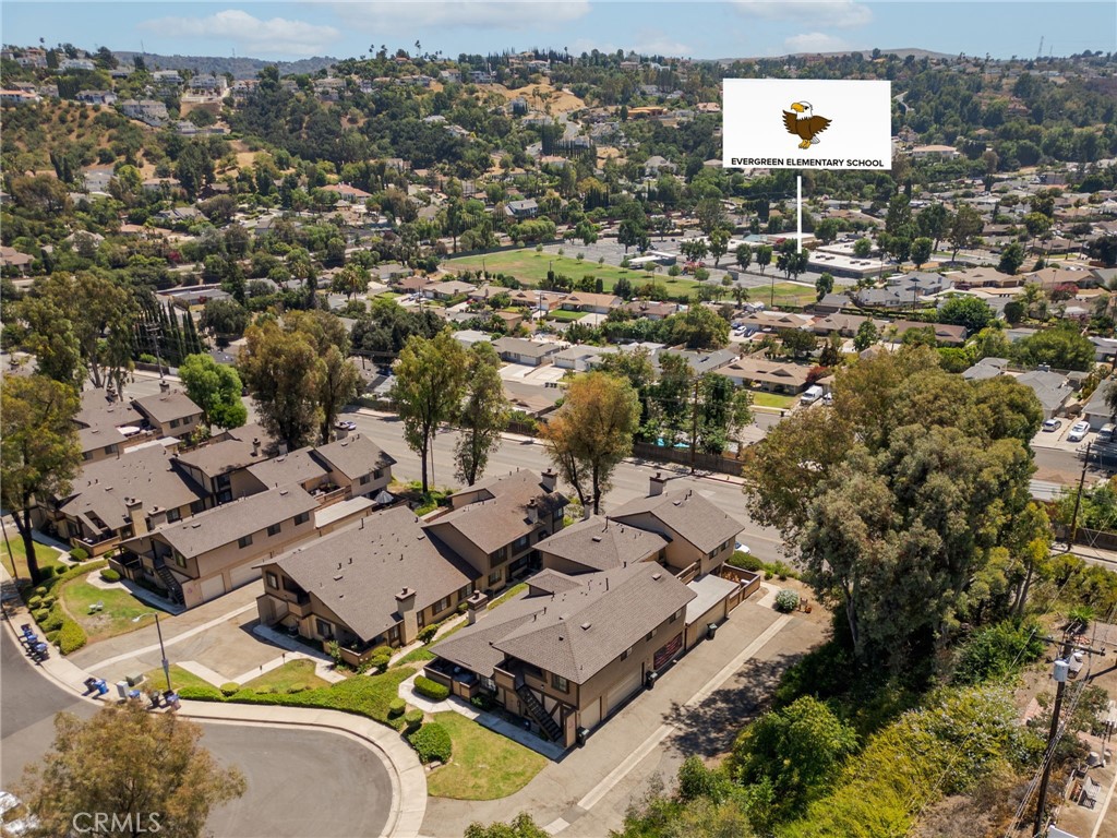 21600 Laurelrim B