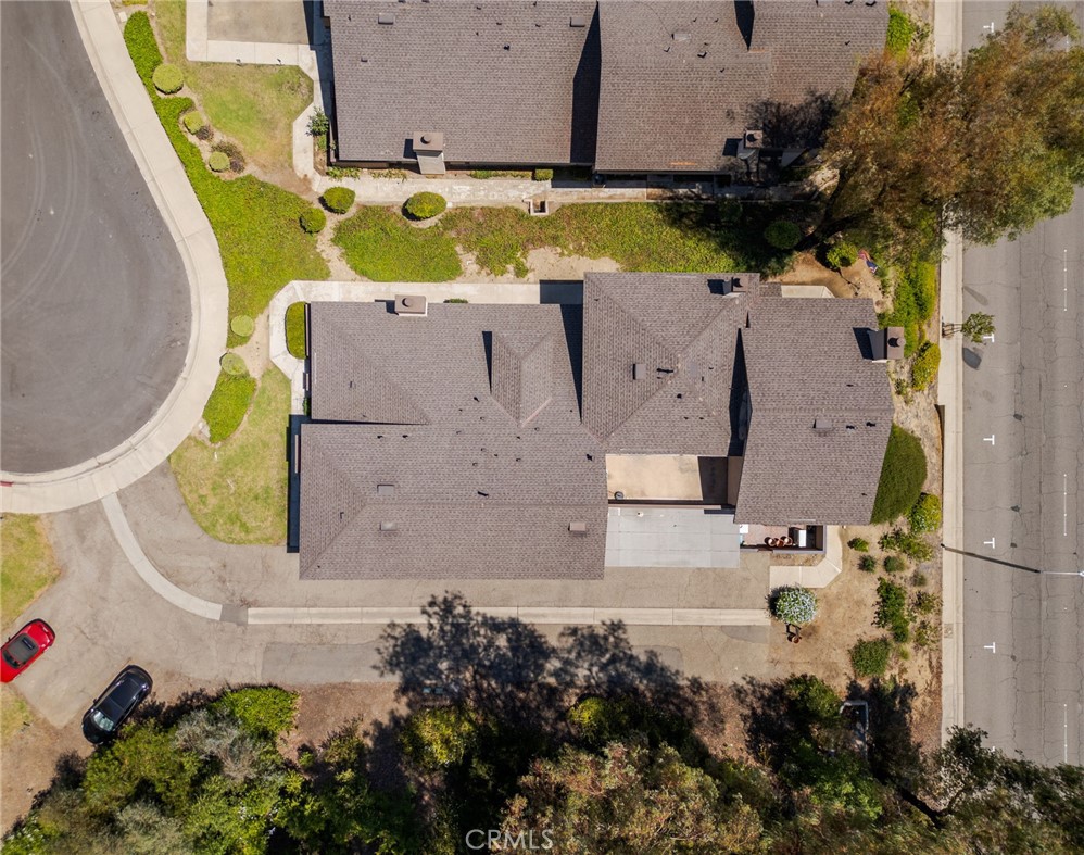 21600 Laurelrim B