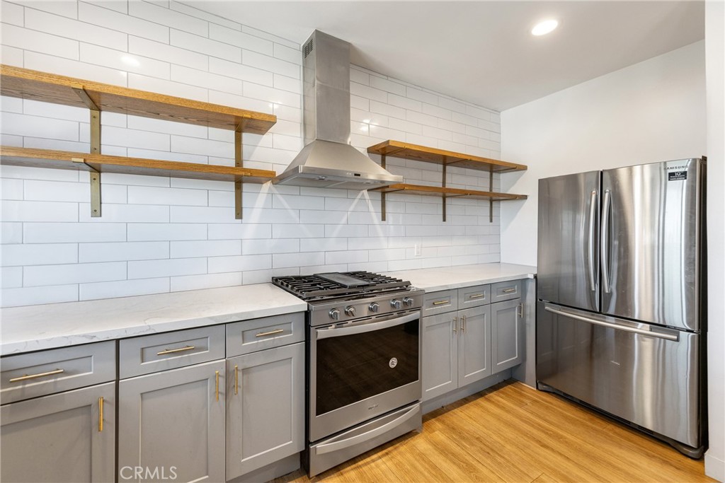 800 Pacific Avenue 401