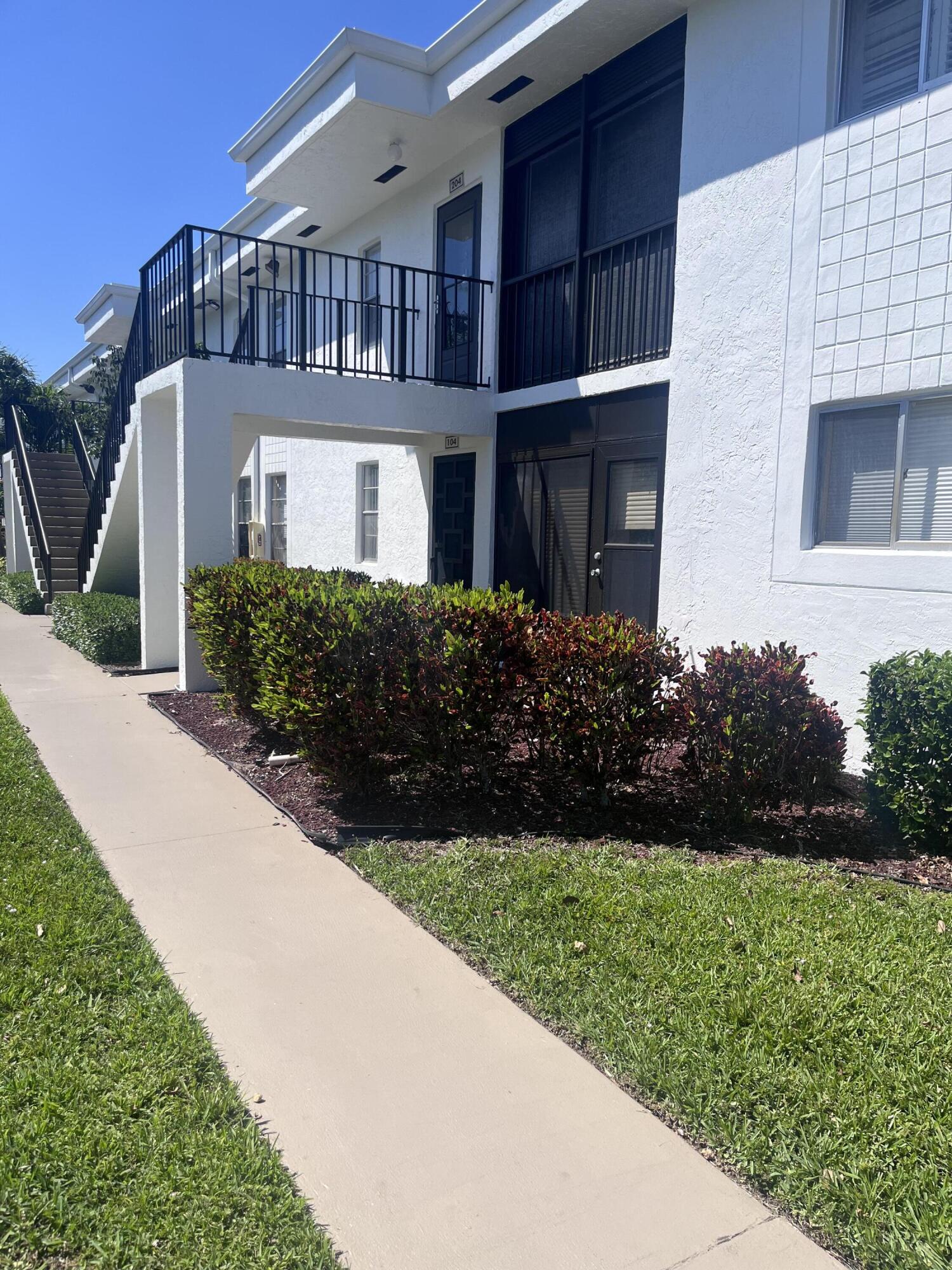 14887 Bal Moral Lane 204