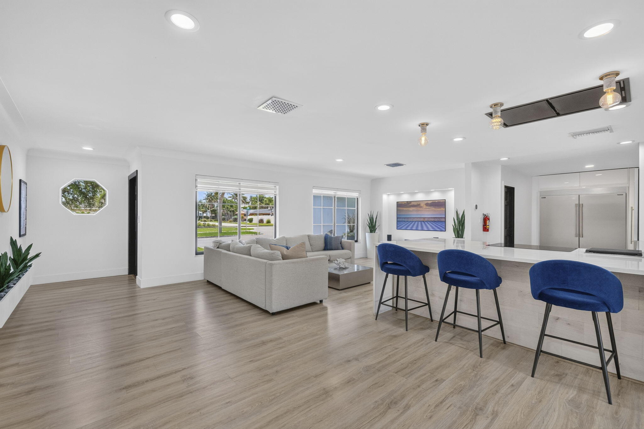 2917 NE 35th Court