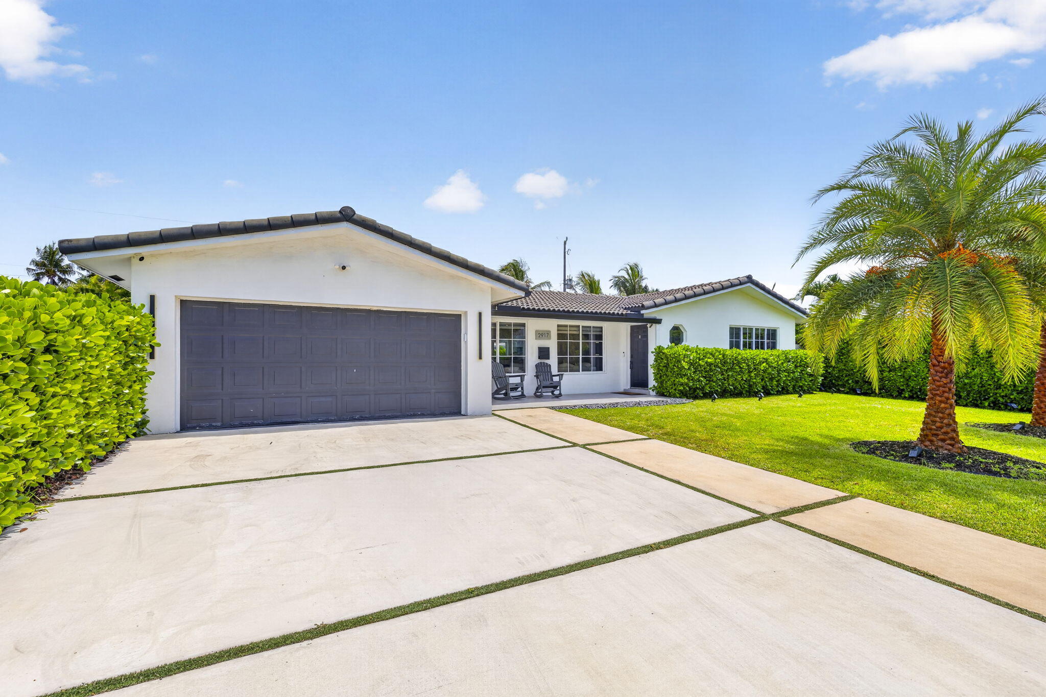 2917 NE 35th Court