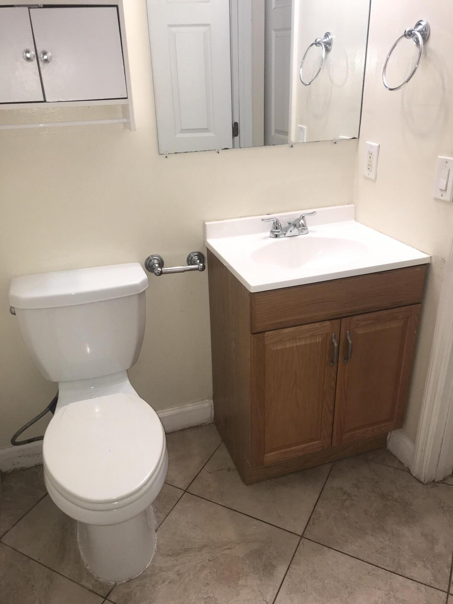 845 NW 98th Avenue