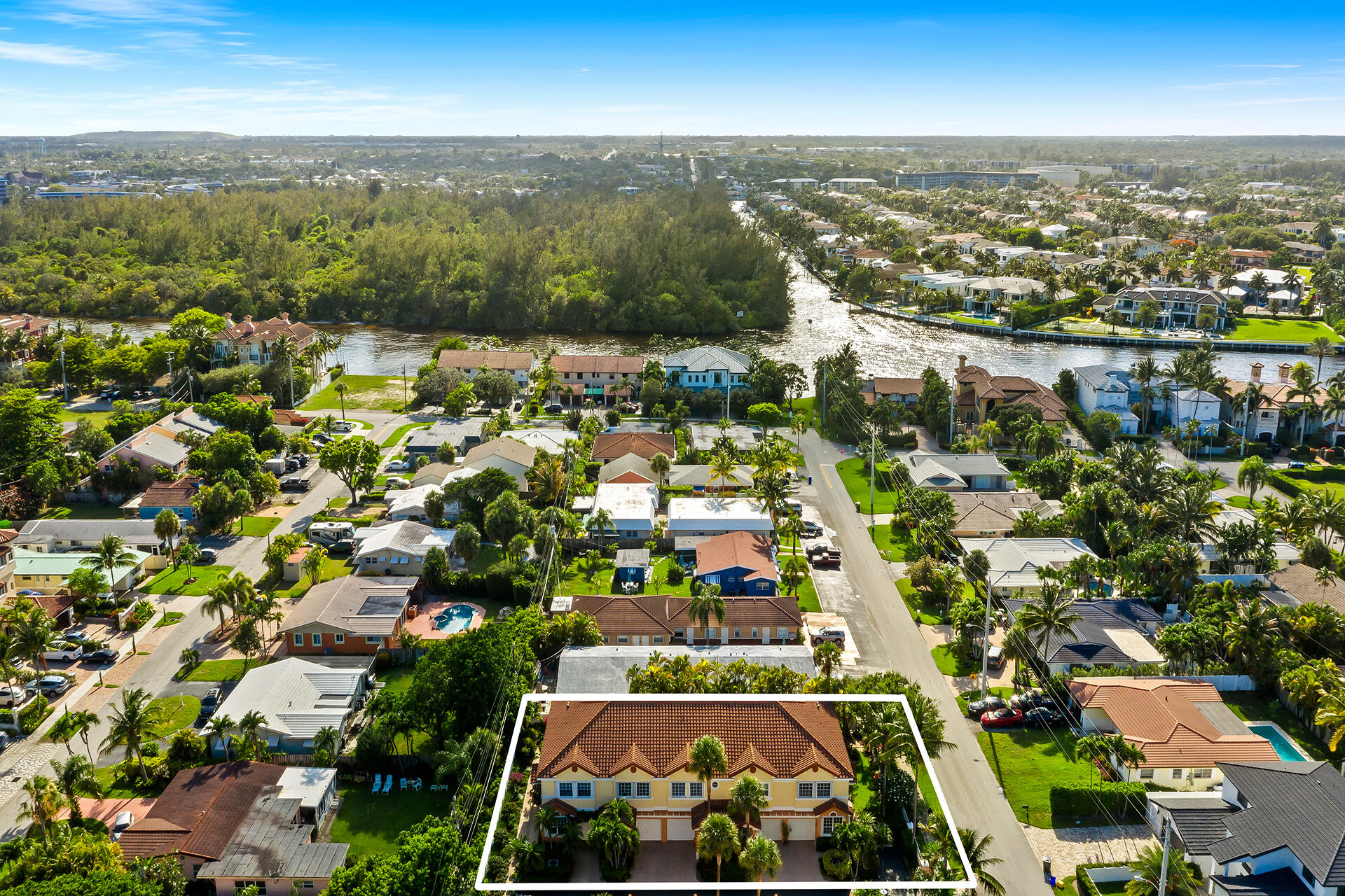 1950 NE 7th Street Unit: 102