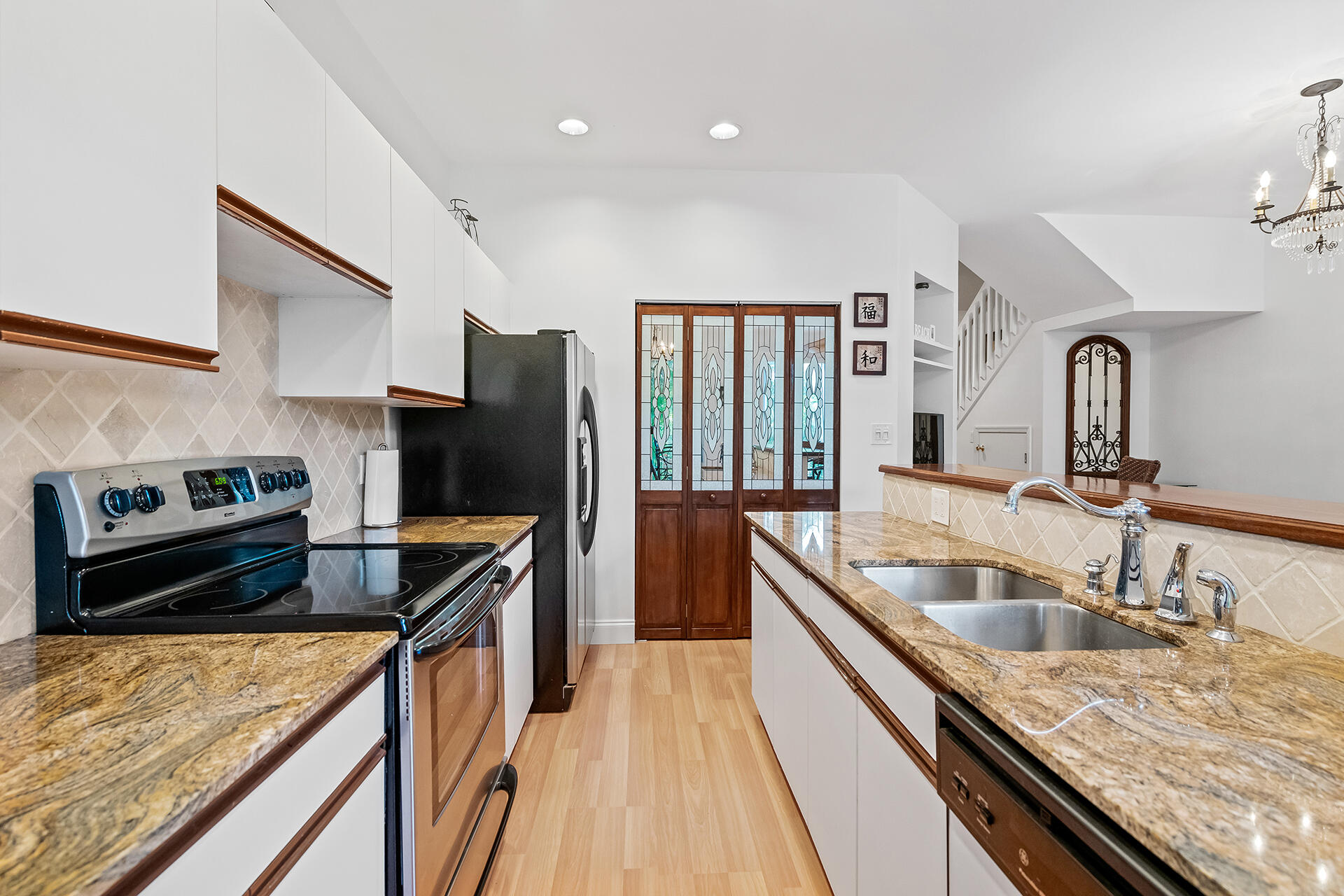 1950 NE 7th Street Unit: 102