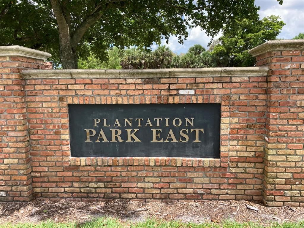 4805 NW 9th Drive NW Unit: 4805