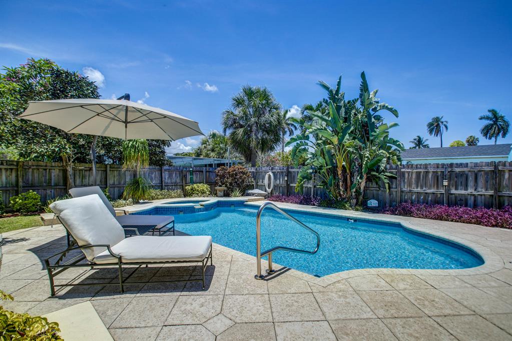 1221 SE 12th Terrace