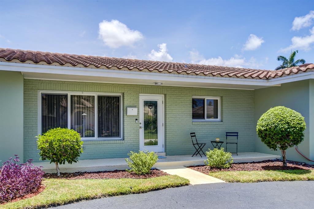 1221 SE 12th Terrace