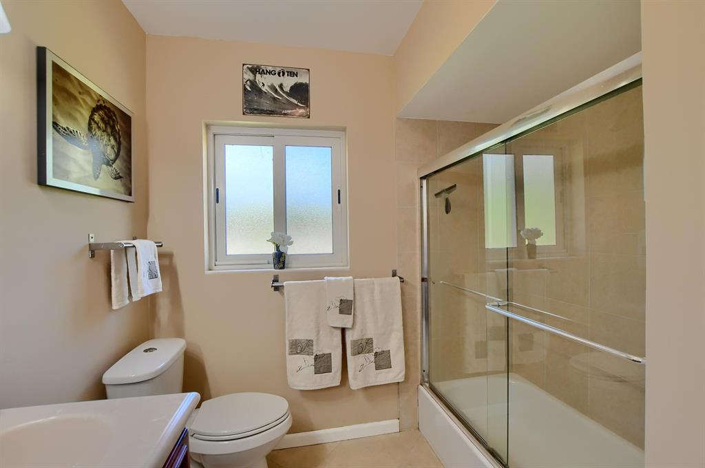 1221 SE 12th Terrace