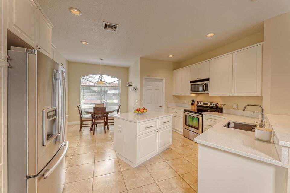 9383 Lake Serena Drive