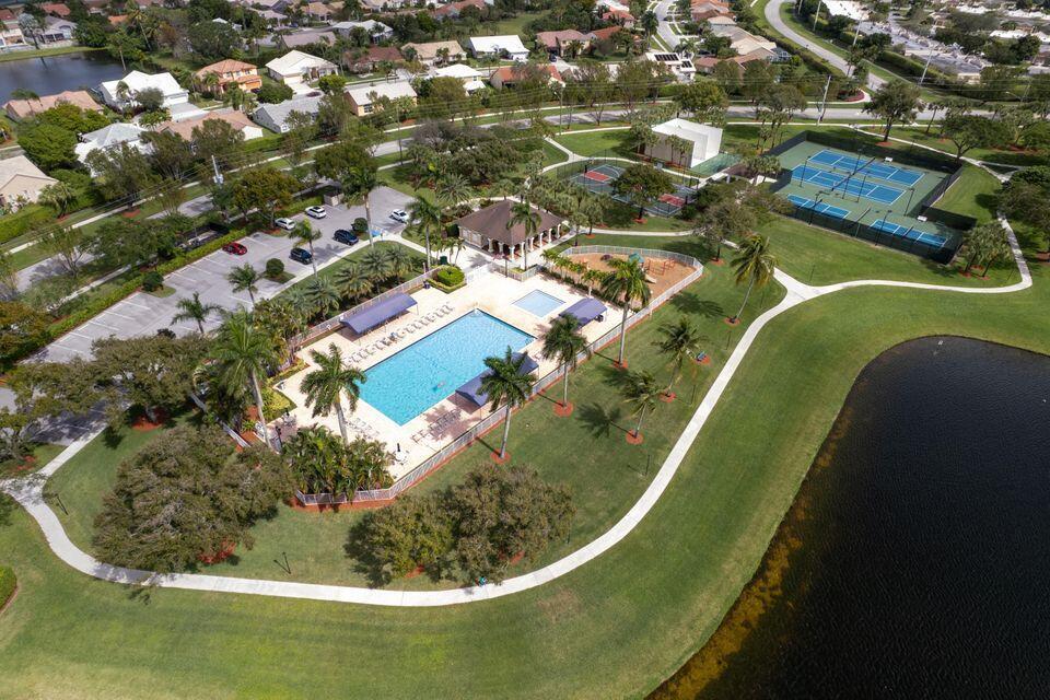 9383 Lake Serena Drive